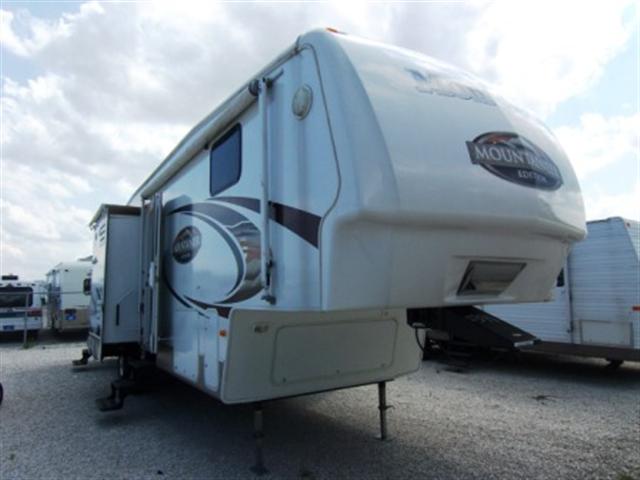2009 Keystone Montana